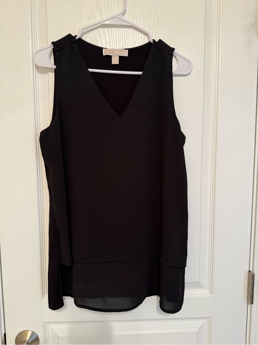 Michael Kors Black Layered V-Neck Sleeveless Camisole